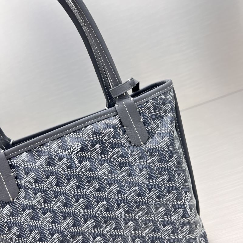 Goyard Shopping Bags